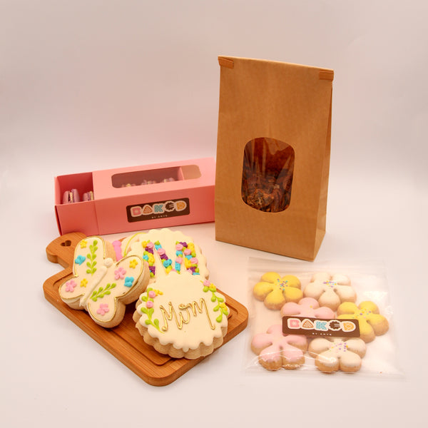 Mom's Snack Stash Gift Set